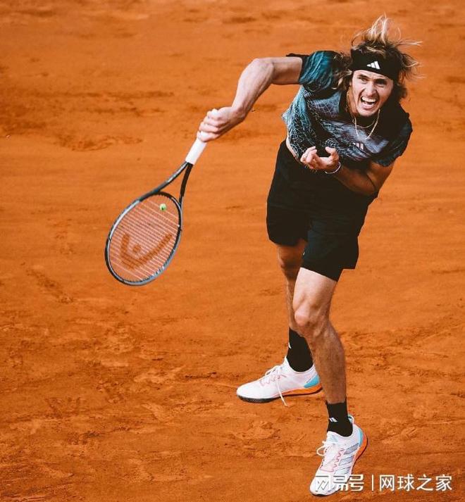 德国网球队轻取英国网球队,瓦林卡打破历史纪录 德国网球队轻取英国网球队,瓦林卡打破历史纪录