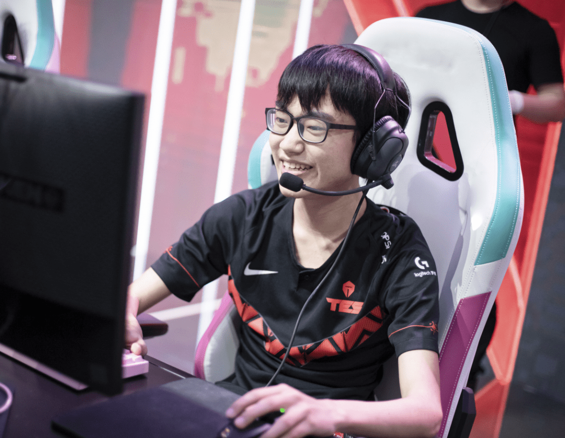 开云体育在线-MAD爆冷TES，Knight2高光表现的简单介绍