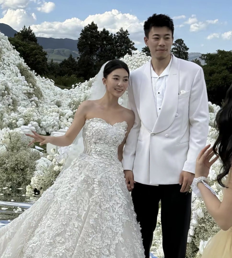 浙江队完胜火箭，张镇麟状态火热