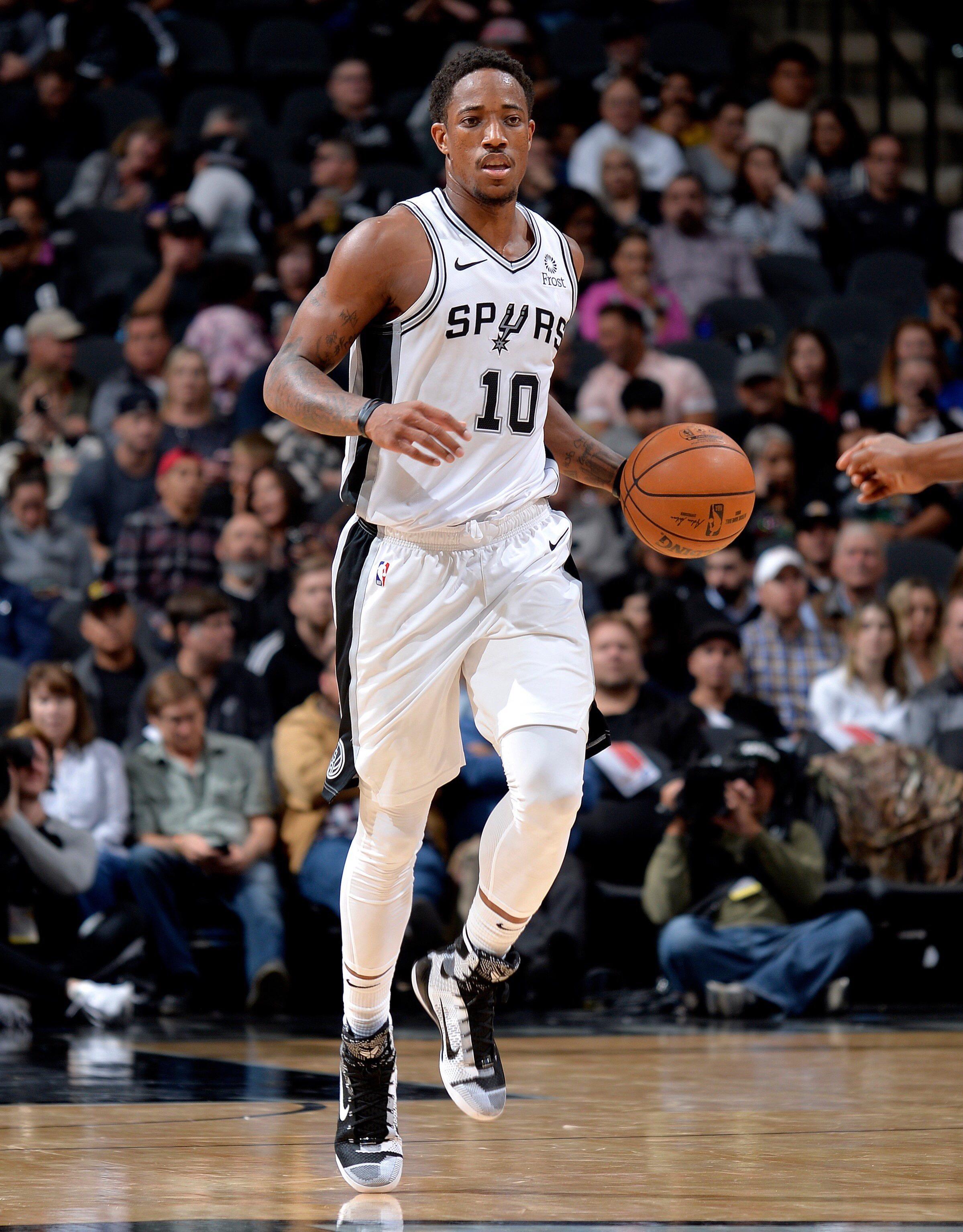 马刺力克公牛，詹姆斯高光表现