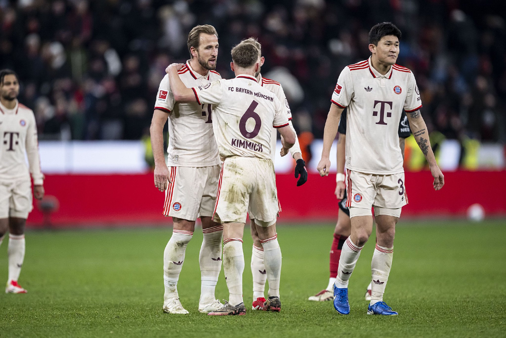 英格兰横扫拜仁，基米希刷新纪录