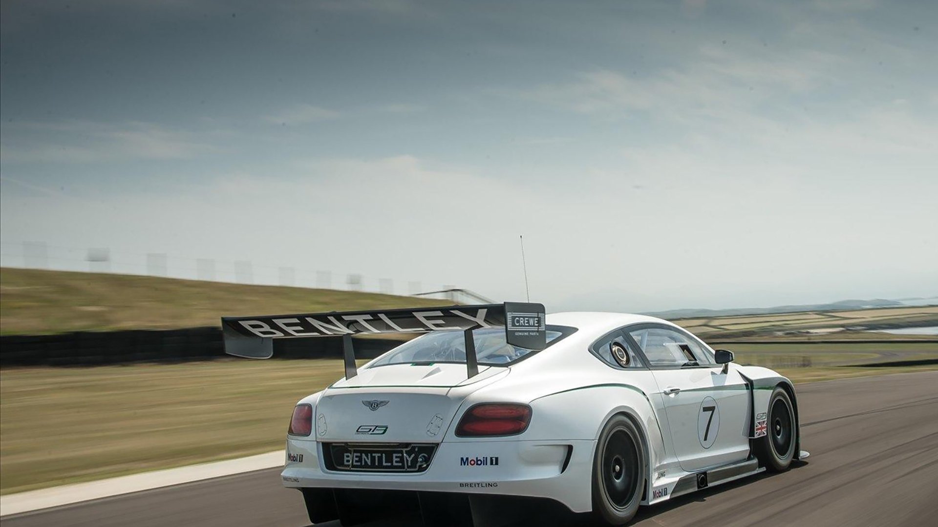 体育跨界启示，突尼斯冲垮瑞典与楚阿梅尼的NBA总决赛接管