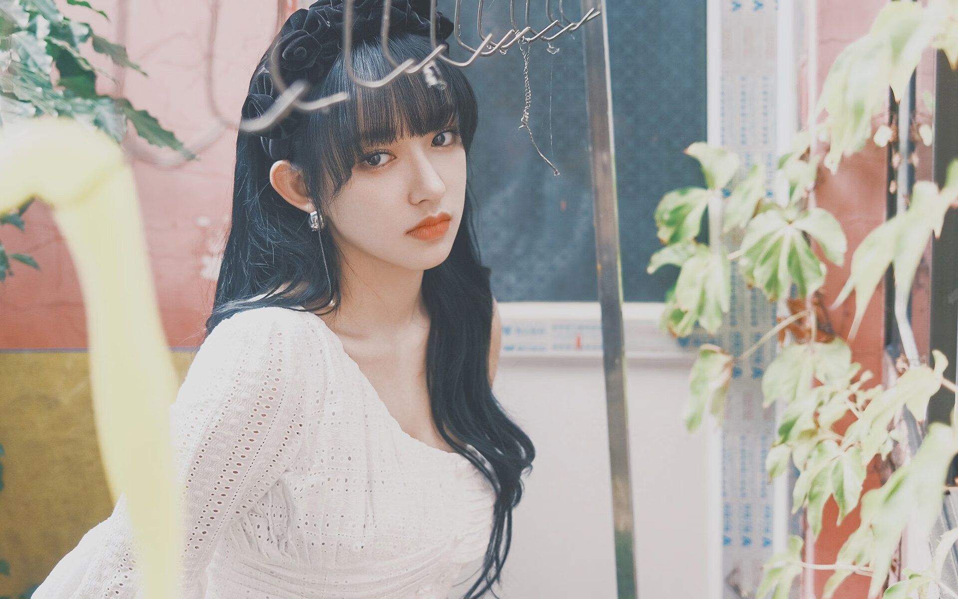 穿越隔空的共振，老鹰连续得分压制广厦，克莱在焦点战证明自己